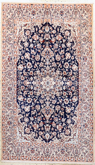 Nain fein(9 La), Persien, Mitte 20.Jhd, Korkwolle mit Seide, ca. 222 x 134 cm, gereinigt, EHZ: 2