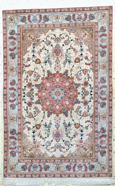 Täbriz fein(50 Raj), Persien, Mitte 20.Jhd,Korkwolle mit und auf Seide, ca. 157 x 102 cm,ca. 640.000 Kn/qm, EHZ: 1-2