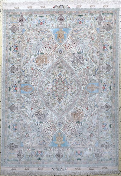 Täbriz Sehr fein(70 Raj), Persien, signiert, Mitte 20.Jhd, Korkwolle mit und auf Seide, ca. 212 x 152 cm, ca. 1,0 Mio. Kn/qm, EHZ: 1-2