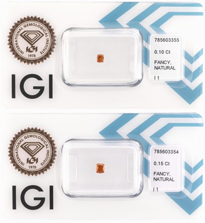 Lot 2 lose Diamanten, Kissenschliff, 1 x 0.15 ct und 1 x 0.10 ct Natural Fancy Intense Yellowish Orange/p1, verschweißt, IGI- Expertisen anbei