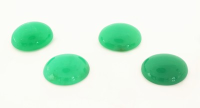Lot 4 lose Chrysopras-Cabochons, 29.51 ct, oval