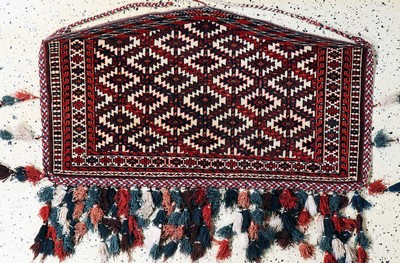 Yomud Asmalyk antik, Turkmenistan, 19.Jhd, Wolle auf Wolle, ca. 123 x 67 cm, EHZ: 2