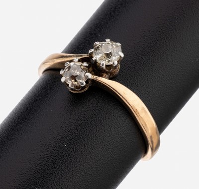 14 kt Gold Diamant-Ring, um 1890, GG 585/000, 2 in Silber gefasste Altschliffdiamanten zus. ca. 0.40 ct Getönt-Brown/Yellow/p, RW 59, ca. 2.5 g