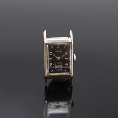 LONGINES seltene rechteckige Armbanduhr in Palladium, Schweiz/USA 1940er Jahre, Handaufzug, Boden aufgedr., schwarzes Zifferbl. besch. u. rest., ...