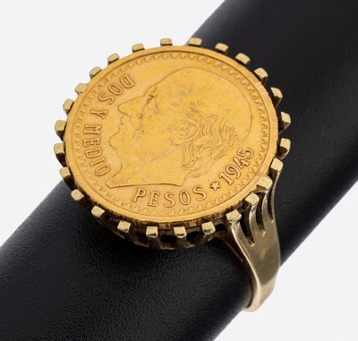 14 kt Gold Münz-Ring, 1950er-60er Jahre, GG585/000, lose gefasste Goldmünze 2.5 Pesos, Mexiko, 1945, RW 53, ca. 4.2 g