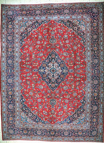 Keschan Persien, signiert"Ghoutb", Mitte 20.Jhd, Wolle auf Baumwolle, ca. 400 x 303 cm,EHZ: 1-2