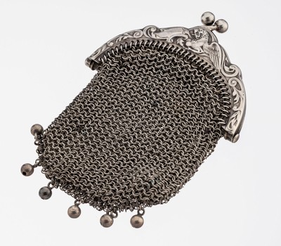 Geldtäschchen, Frankreich um 1900, 800er Silber, Eberkopfpunzen, bez. Depose, Meistermarke nicht identifiziert, Bügel mit geflügeltem Fabelwesen, ...