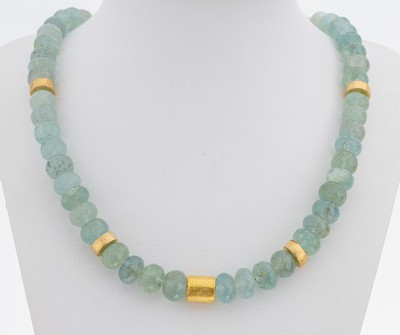 Aquamarin-Collier, facett. Aquamarine, D. ca. 9.7-11.6 mm, Federringschließe und Zwischenglieder Silber verg., L. ca. 46 cm, ca. 75 g