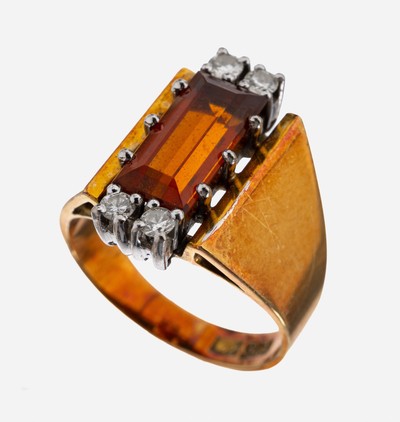 14 kt Gold Citrin-Brillant-Ring, GG 585/000, Madeira-Citrin ca. 3.0 ct, 4 Brillanten zus. ca. 0.20 ct Weiß/si, RW 54, ca. 8.3 g