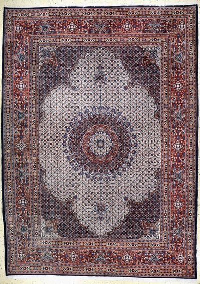 Mud, Persien, Ende 20.Jhd, Wolle auf Baumwolle, ca. 342 x 247 cm, leicht verblasst,EHZ: 2