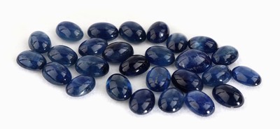 Lot lose Saphire, zus. ca. 31.60 ct, Cabochonsin versch. Größen