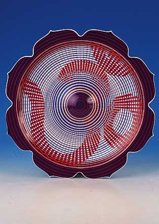 Jahresteller aus Porzellan, Rosenthal, Entwurf Srivastava Narendra, 1975, lim. Auf- lage 3000 Ex, orig. Karton, D. 35 cm