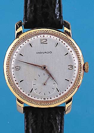 MOVADO Herrenarmbanduhr, Ref.-Nr. 58166/1176193, Schweiz um 1945, Metall nachtr. gelbver- g., Edelst.-Boden u. Glasrand gedr., Blatt re-st., ...