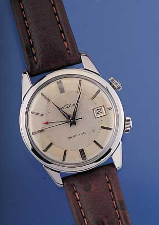 ANGELUS Armbandwecker Modell Datalarm, Ref.-Nr. 10-11B, Schweiz um 1962, Edelst., Boden geschr., bei Fertigst. wassergesch., Orig.- Bl. fl., ...