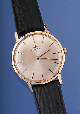 MARVIN Herrenarmbanduhr, Ref.-Nr. 0281123, Schweiz um 1965, Rose-G. 750/000, Boden u. Glasr. gedr., vers. Orig.-Blatt, aufges. RG- ...