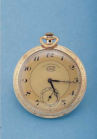 DOXA HERRENTASCHENUHR LEPINEAUSFüHRUNG, REF.-NR. 15013/50, SCHWEIZ UM 1930, GG 750/000, RäNDER IN BLATTDEKOR, RüCKS. RAUTEN- U. BLü- TENDEK., ...
