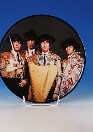 Zwei Bildplatten der Beatles: Silver, ncb D„nemark, rec. 1961, first published 1982, Ultra Sound New York, unbespielt; Timeless, Silhouette ...