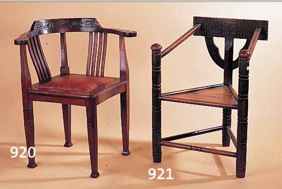 OCHSE AUF ROLLEN, STEIFF, 1909, HELLER UND BRAUNER PLüSCH, BRAUNE GLASAUGEN, MIT KNOPF, HINTERRäDER GEBROCHEN, L. CA. 41 CM, MIT EXPERTISE ...