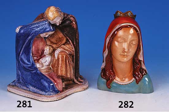Skulptur, deutsch, 50er Jahre, Die Heilige Familie, Keramik, bunt glasiert, H. ca. 22.5cm