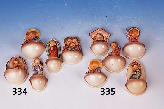 5 Weihwasserbecken, Goebel, sign. Hummel, 40er/50er und 60er Jahre, Feinsteinzeug, versch. bunt bemalt, H. ca. 9.5-12 cm