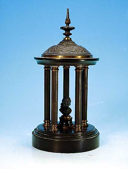 Schreibtischaufsatz, England, um 1890-1900, schwarzer Marmor und Bronze, Darst. einer Büste in klassizistischem Tempel, H. ca. 28cm,leicht best.