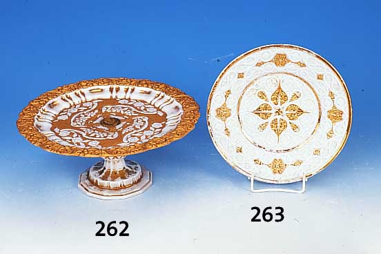 Fuáschale, Meissen, um 1840 Porzellan floraler Dekor, vergoldet, berieben, H. 11 cm
