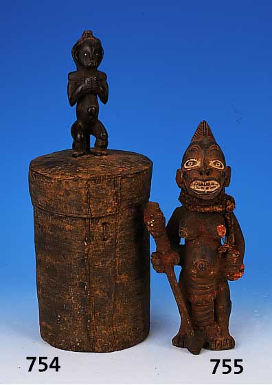 Ahnenfigur, West-Gabun, 20er/30er Jahre, Terrakotta, bemalt, patiniert, leicht best., H. ca. 32 cm