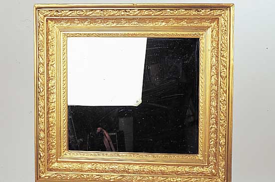 Wandspiegel, deutsch, um 1900, Stuckrahmen neu gefaßt, Spiegelglas ergänzt, 79 x 72 cm