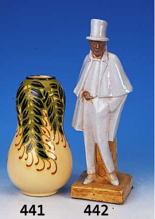 SKULPTUR, WOHL FRANKREICH, 30ER JAHRE, KERAMIK, ELEGANTER HERR, H. CA. 33 CM