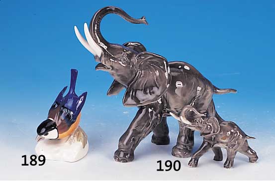 Porzellanfigur, Meissen, um 1910, 1. Wahl, Meise, Entwurf Tillberg, bunt bemalt, H. ca. 12 cm