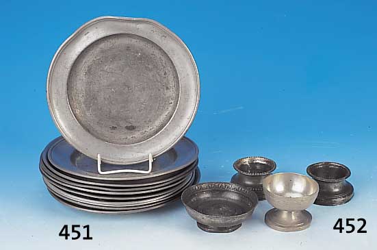 Konvolut 10 Teller, Zinn, um 180 - 1840, einige Teile leicht besch., umfassendes Lot, D. ca. 23 cm