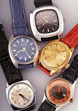 Konvolut 20 Armbanduhren, versch. Herst., alle Handaufzug, 19 x Herren-, 1 x Damenarm- banduhr, f. d. deutschen Markt, bekannte Kal. ( z.B. PUW ...