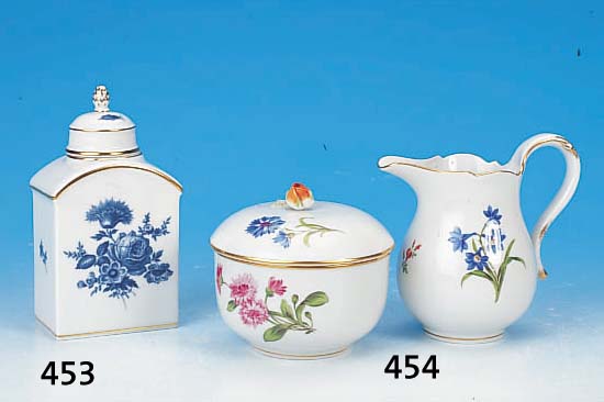Zuckerdose und Sahnegießer, Meissen, 2. Wahl, 20. Jh., Porzellan, Goldrand, H.11/9 cm