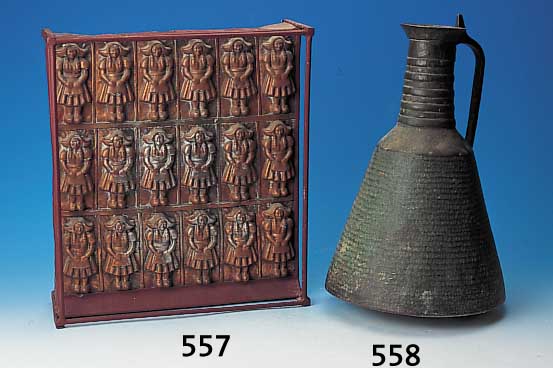 MODEL, HOLLAND, UM 1830/50, KUPFER, RESTER ALTER VERZINNUNG, POSITIVFORM, DARST. V. HOLLäNDERINNEN IN TRACHT, L. ALTERS-SP., M. CA. ...