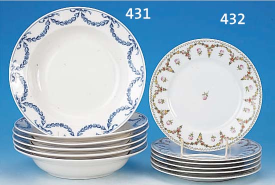 SECHS TIEFE TELLER, MEISSEN, UM 1880-90, PORZELLAN, BLAUER GIRLANDENDEKOR, 2 X 2.WAHL, D. JE CA. 23 CM