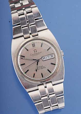 OMEGA Herrenarmbanduhr Modell Constellation, Ref.-Nr. 168,045, Schweiz um 1970, Edelst., Orig.-Edelst.-Band, Boden geschr., bei Fertig-st. ...