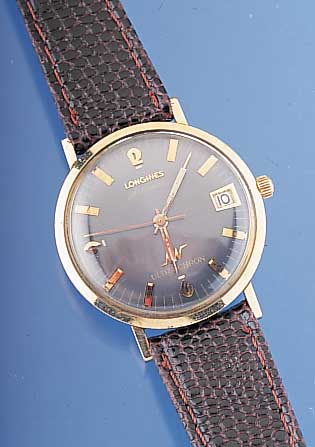 LONGINES Herrenarmbanduhr Modell Ultrachron, Ref.-Nr. 69-552/956965, Schweiz/USA um 1962, Einschalengeh. m. GG-Auflage, get. A-Welle, ab Herst. ...
