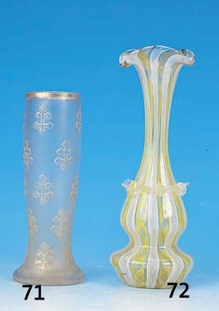 Vase, Murano, wohl 70er Jahre, farbloses Glas, gelbe und weiße Spiralen, H. 20 cm