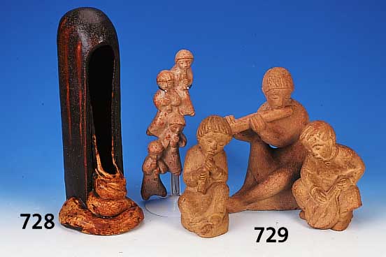 Lauer, Christel, geb. 1930, Frankfurter Künst-lerin, fliessende Formen, Keramikobjekt, hell- und dunkelbraun verlaufend glasiert, H. ca. 43,5 ...