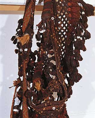 Belutsch Kamelkopfschmuck, Afghanistan, EHZ 2-3, ca.70 Jahre, mit Vogelfedern