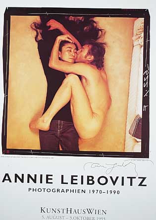 Leibovitz, Annie, John Lennon und Yoko Ono, Farboffset, KunstHaus Wien 1993, handsign., ca. 59,5 x 42 cm