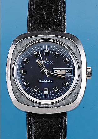 Konvolut: 4 EDOX Herrenarmbanduhren, alle Edelst., Böden geschr., bei Fertigst. wasser- gesch., alle Automatik, Datum, 2x zusätzl. Tagesanz., ...