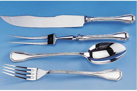 11 VORLEGETEILE, 925ER SILBER, BEST. AUS: 2 TORTENSCHAUFELN, 1 SALATBESTECK, 1 TRANCHIERMESSER M. SPIEß, 1 SOßENLöFFEL, 2 FLEISCH- SPIEßE, ...