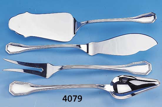 7 Vorlegeteile, 925er Silber, best. aus: 2 Fischvorlegeteile, 1 Soáenl”ffel, 2 Fleisch-spieáe u. 2 Tortenschaufeln, sehr guter Zu- stand, ...