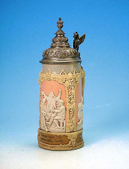 Bierkrug, Villeroy & Boch Mettlach, 1886, Feinsteingut, reiches aufgelegtes Relief, Wirtshausszenen und Sinnspruch, reliefierter Zinndeckel, ...