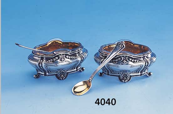 Salzschälchenpaar mit orig. Löffeln, Frankreich um 1890, 950er Silber, Innenver- goldung, Meistermarke in Raute OC - Olier und Caron, ...