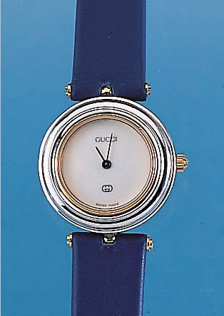 GUCCI Damenarmbanduhr, Ref.-Nr. 0363329, Schweiz um 1990, Metall hartverg., Lünette teilw. rodh., Mineralflachgl., High-Tech- Quartzwerk, ...
