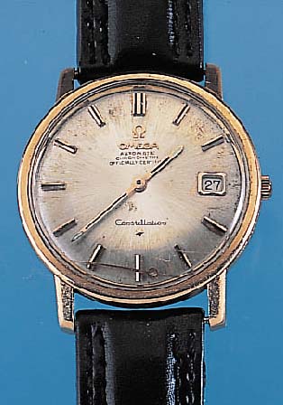 OMEGA ARMBANDCHRONOMETER MODELL CONSTELLATION, REF.-NR. 168,005, SCHWEIZ UM 1964, EDELST. ROTGOLD-HAUBE, BODEN GESCHR., BLATT FL., ...