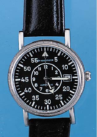 NOVACHRON Fliegerarmbanduhr, Ref.-Nr. 2354, Schweiz um 1999, Edelst. matt., beids. vergl.,gerändelt, schw. Kontrastzifferbl. m. Zentral-sek. u. ...