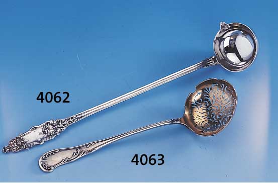 Probier-/Saucenlöffel, Frankreich um 1890/1900, 950er Silber, Meistermarke EMILEPUIFORCAT, Akanthusblattverzierung, Rosen- dekor, fein ...